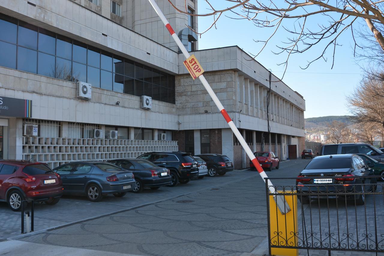 Hotel Arpezos Kŭrdzhali Exterior photo